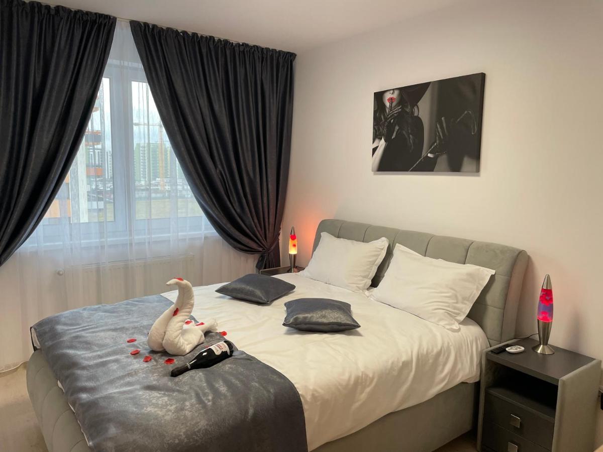 Apartamente Lux Sya Residence Braşov Buitenkant foto
